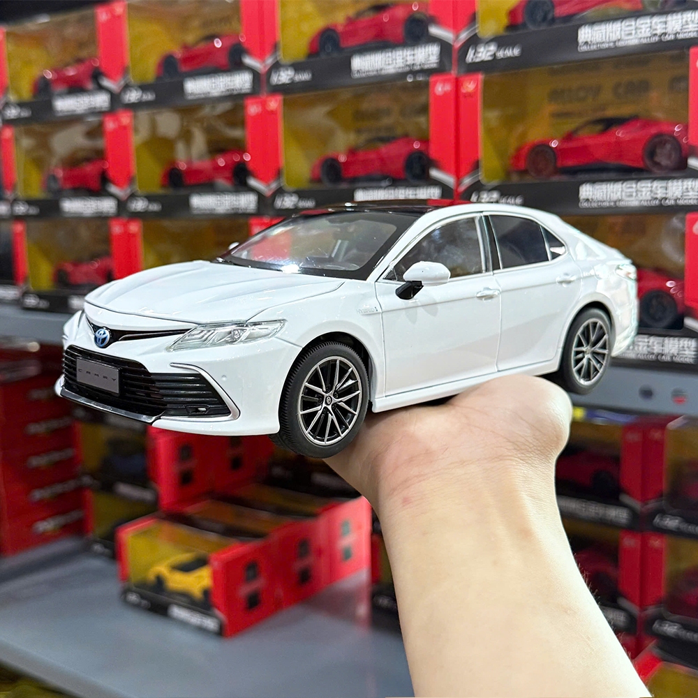 [ Mô Hình Tĩnh ] Mô hình xe Toyota Camry 2023 full kính có đánh lái tỉ lệ 1:18 dài 27cm LCI