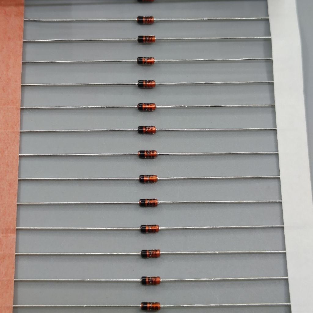 (4 con) Diode Zener Vishay BZX55B 0.5W 2% 5V, 6V, 9V, 12V, 15V