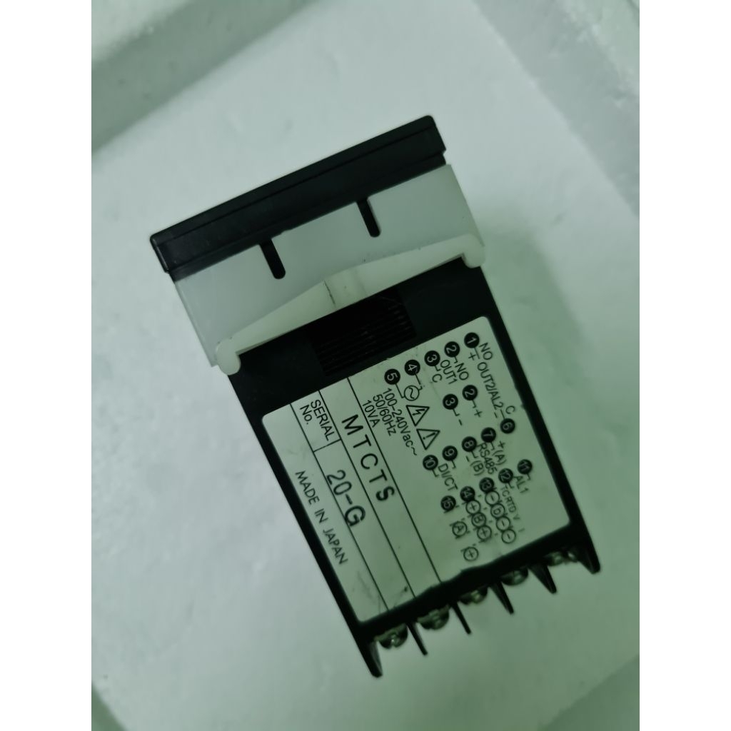 Đồng hồ nhiệt Misumi MTCTS ( out SSR )
