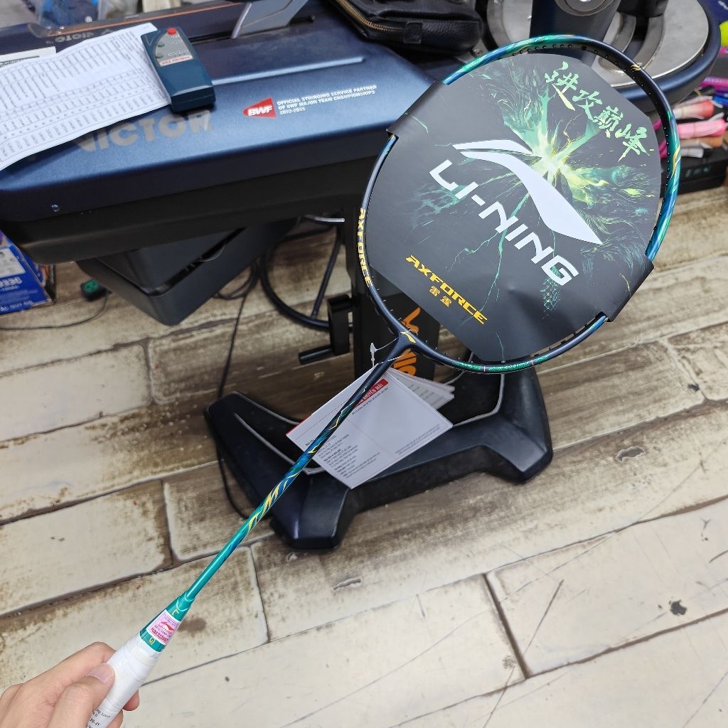 Vợt Lining Axforce 100 (4u) Chính hãng-Khung chưa lưới