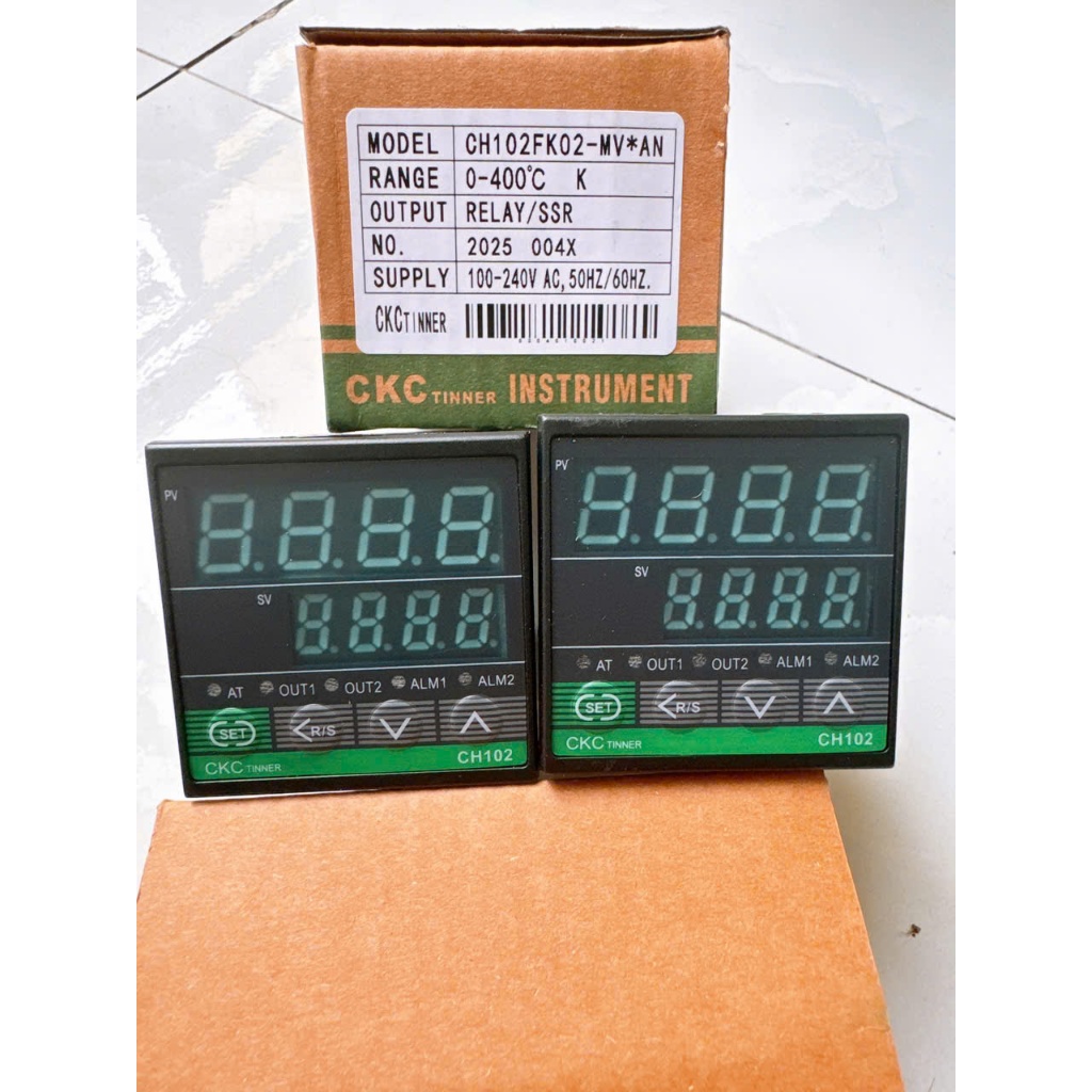Đồng hồ nhiệt độ CKC REX- CH102 SSR và RELAY