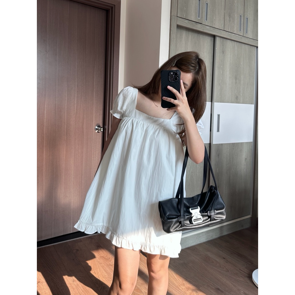 ĐẦM CỔ VUÔNG TAY PHỒNG - ĐẦM DÁNG BABYDOLL CỔ VUÔNG TIỂU THƯ | BigBuy360 - bigbuy360.vn
