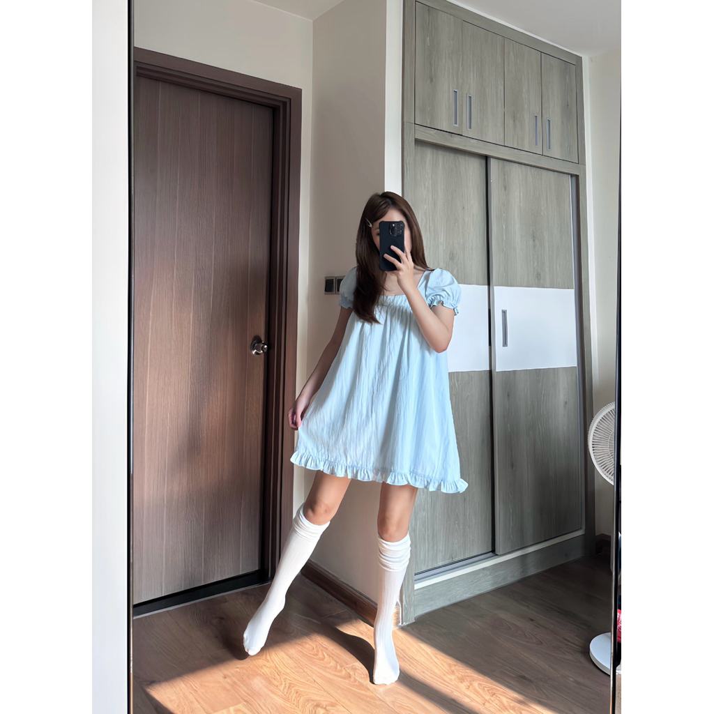 ĐẦM CỔ VUÔNG TAY PHỒNG - ĐẦM DÁNG BABYDOLL CỔ VUÔNG TIỂU THƯ | BigBuy360 - bigbuy360.vn