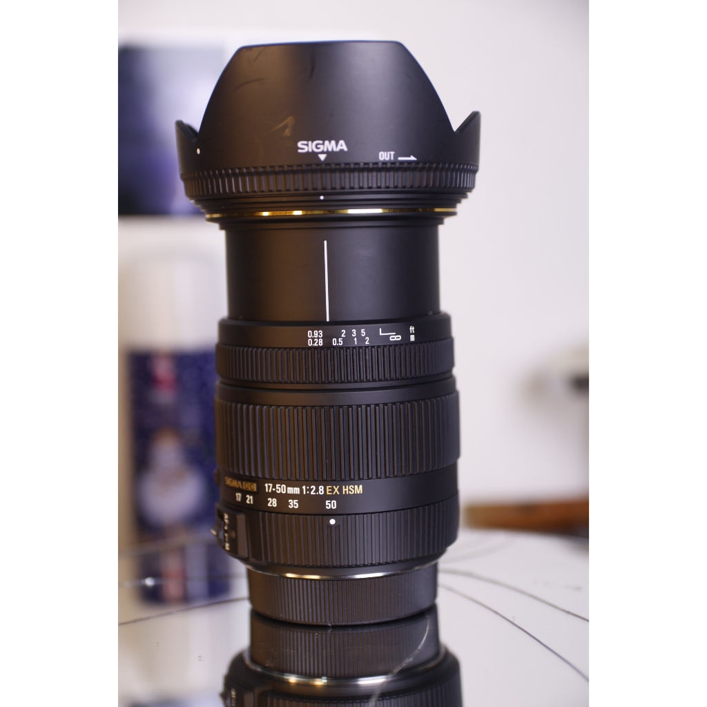 Lens Pentax Sigma 17-50mm f2.8 HSM EX DC (Hoạt động tốt- thấu kính trước sau có 1 2 điểm mốc nhỏ 98%