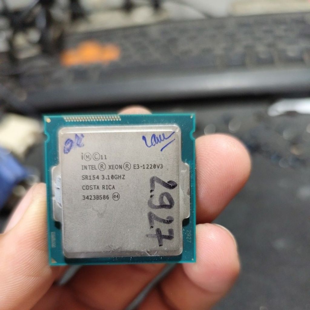 CPU IMC11 Intel Xeon E3-1220V3 costa rica, có card màn hình mới lên hình