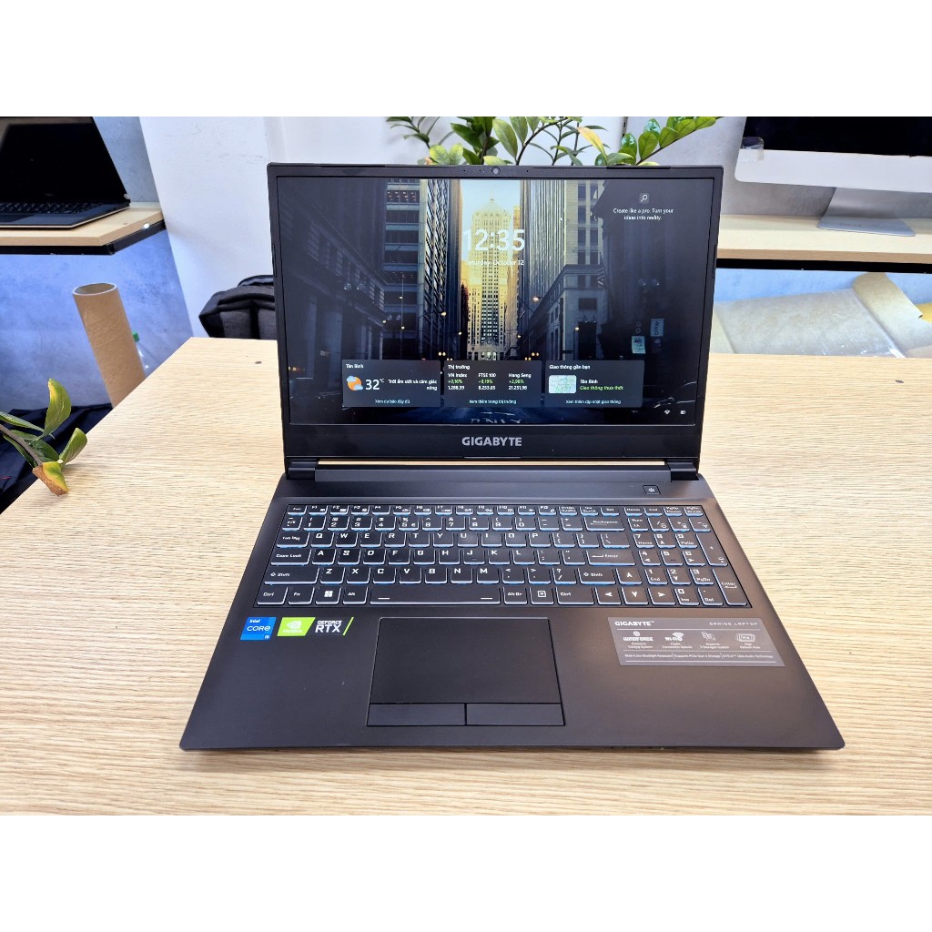 GIGABYTE G5 GAMING CORE I5 11400H RAM 16GB SSD 512GB 15.6INCH 144HZ RTX 3050TI