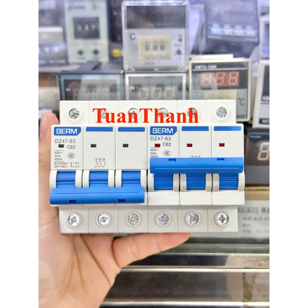 Át CB MCCB Đảo Chiều 3 Pha 63A Hiệu BERM DZ47-63 DZ4763