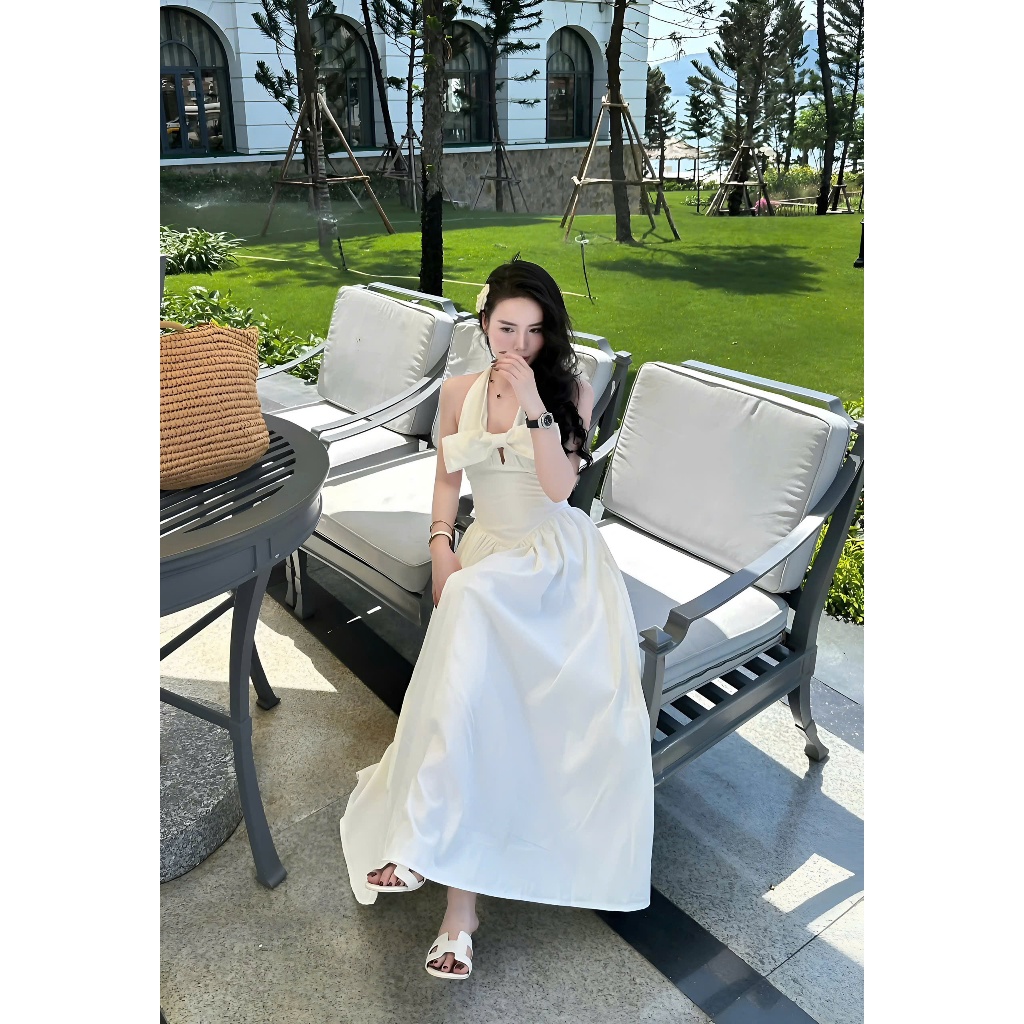 Đầm Maxi Cổ Yếm Dáng Dài Thắt Nơ Nguc Chất Liệu Thô Hàn Mềm Mại | BigBuy360 - bigbuy360.vn