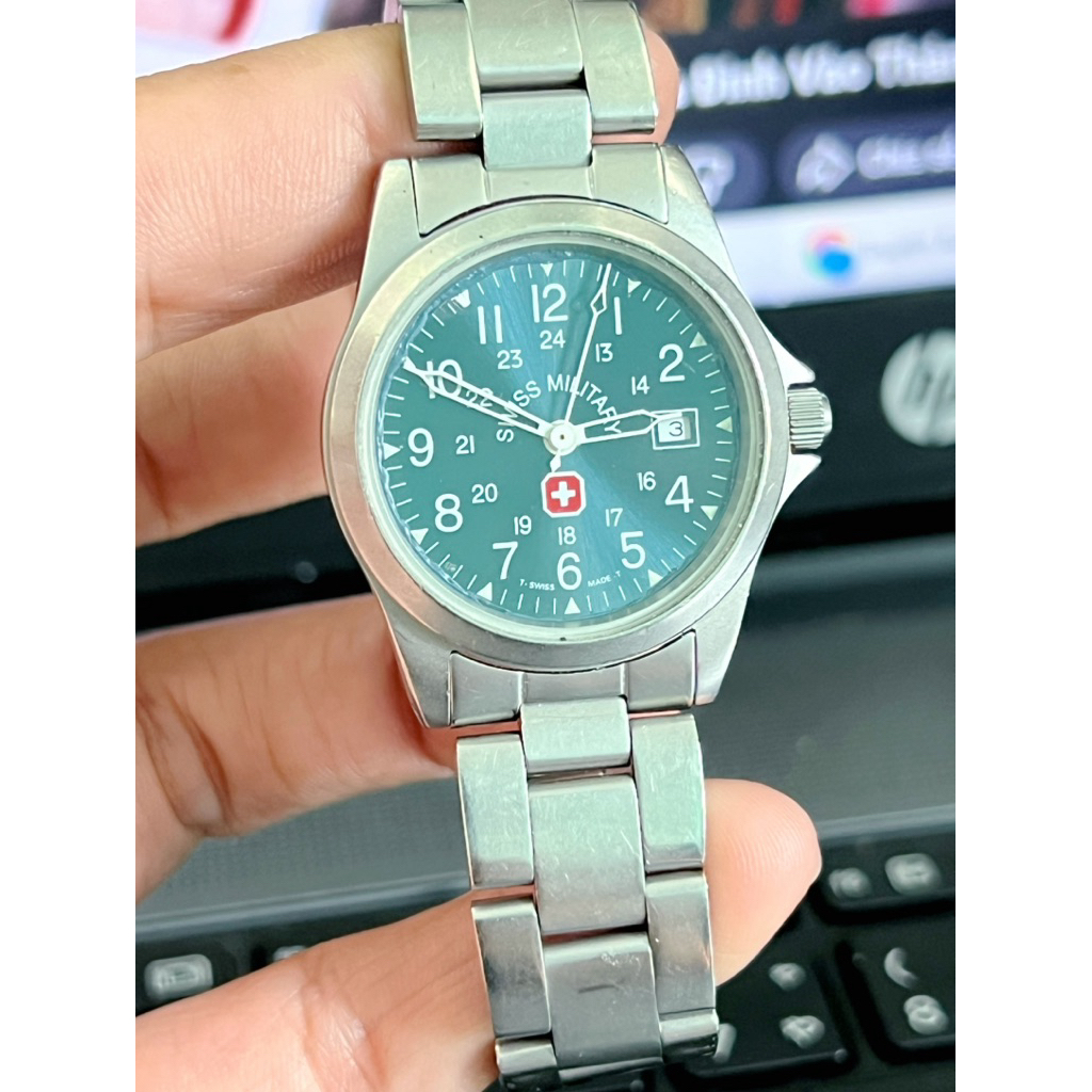 Đồng hồ nam / nữ hiệu máy pin 2hand - Swiss Military(mặt lỗi) - size mặt 30mm, size tay ~ 17cm