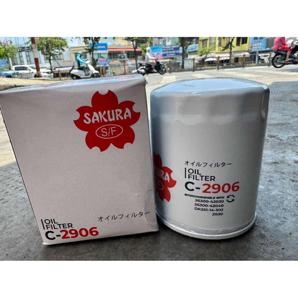 Lọc nhớt  xe Kia , huyndai , Poter, kia 165, kia 2700 , kia 3000, solati starex hãng Sakura C2906