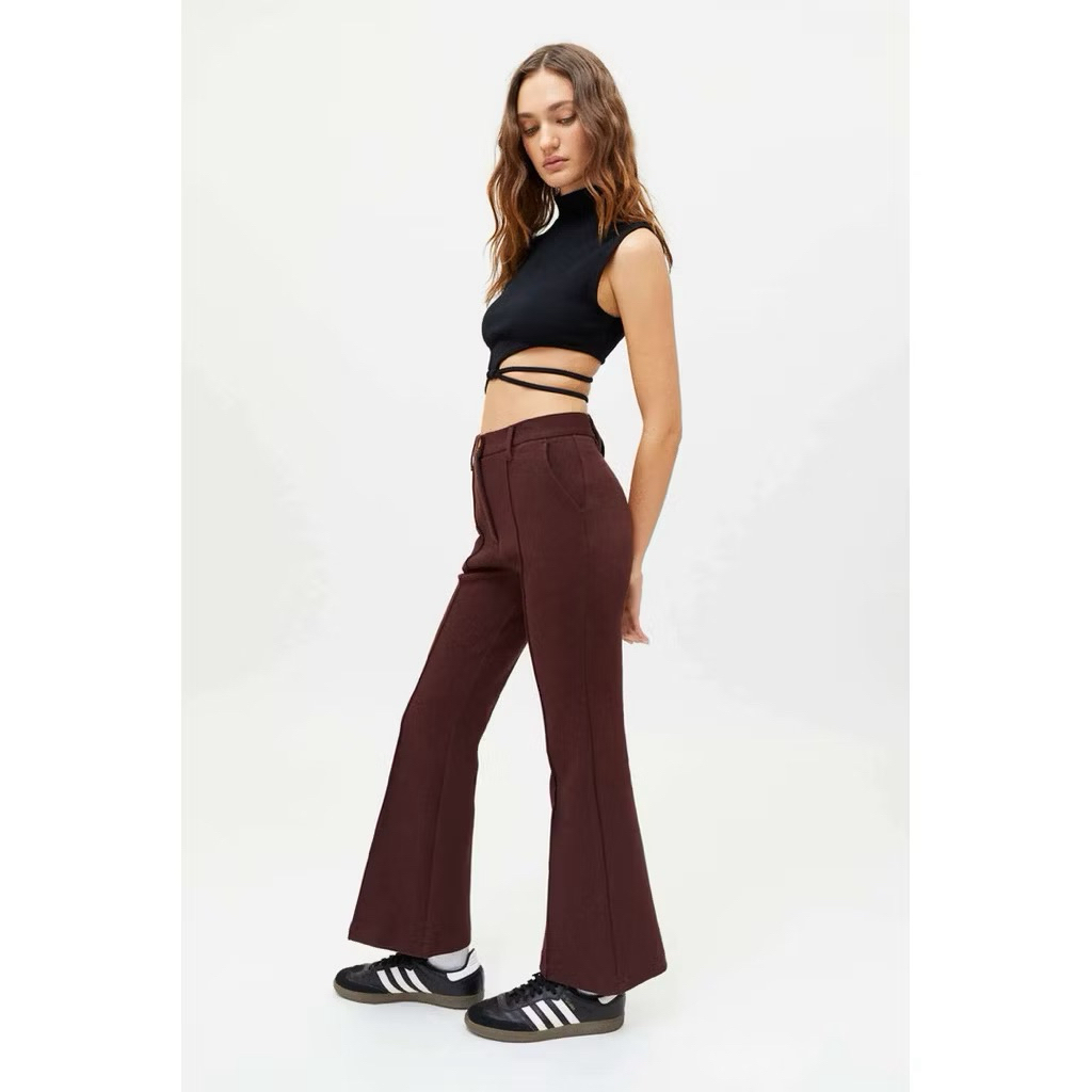 Quần ống loe urban outfit M,XL