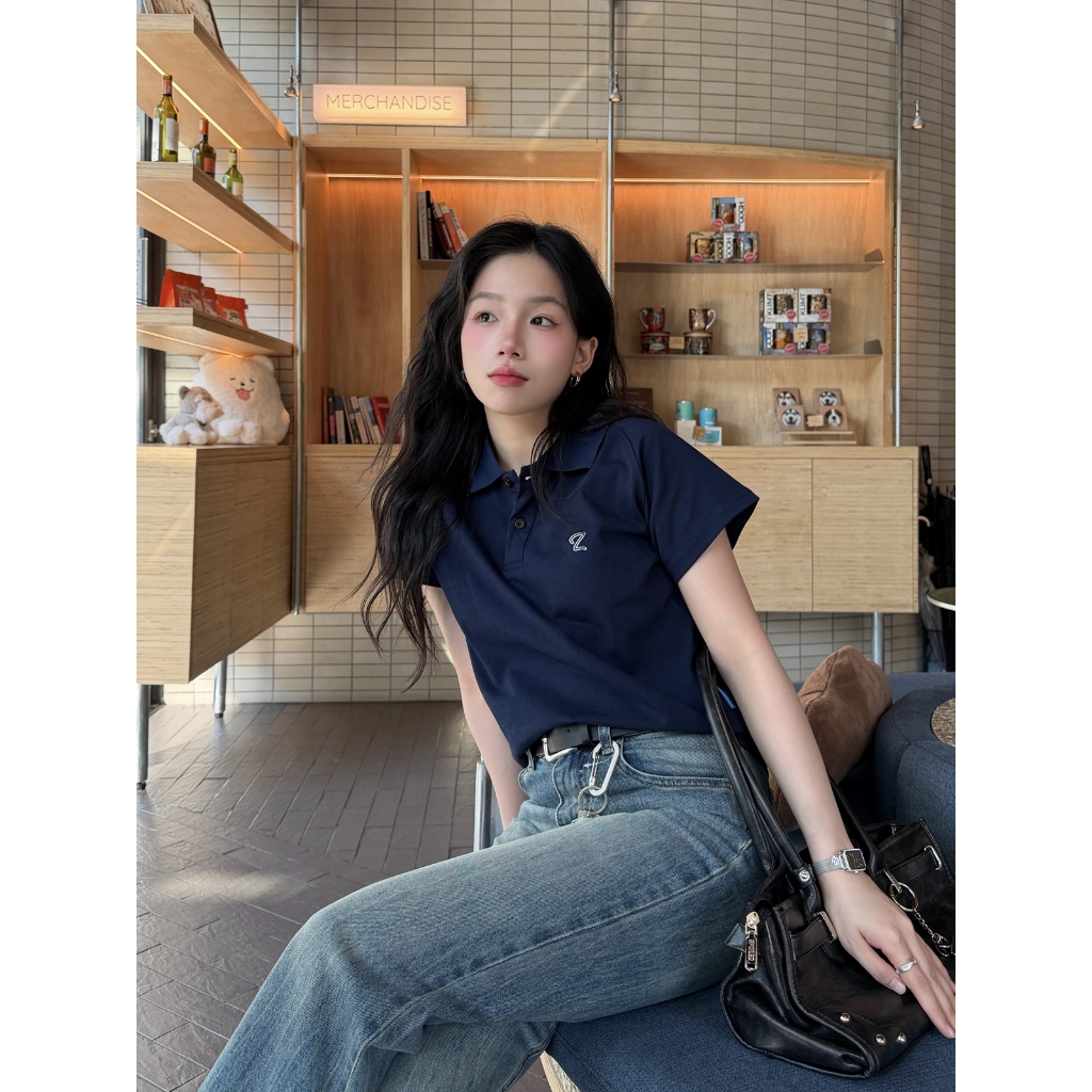 Áo POLO BABYTEE Local Brand Lavi Studio / Logo Thêu Đứng Form Hách Dáng Ôm Body | BigBuy360 - bigbuy360.vn