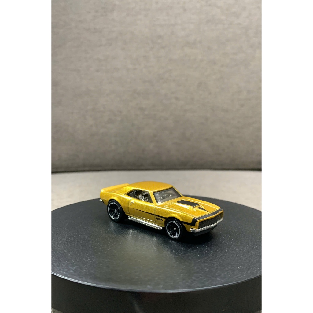 Hãng Hot Wheels - Chevy Camaro 1967 (loose nguyên bản, hơi trầy nhẹ)