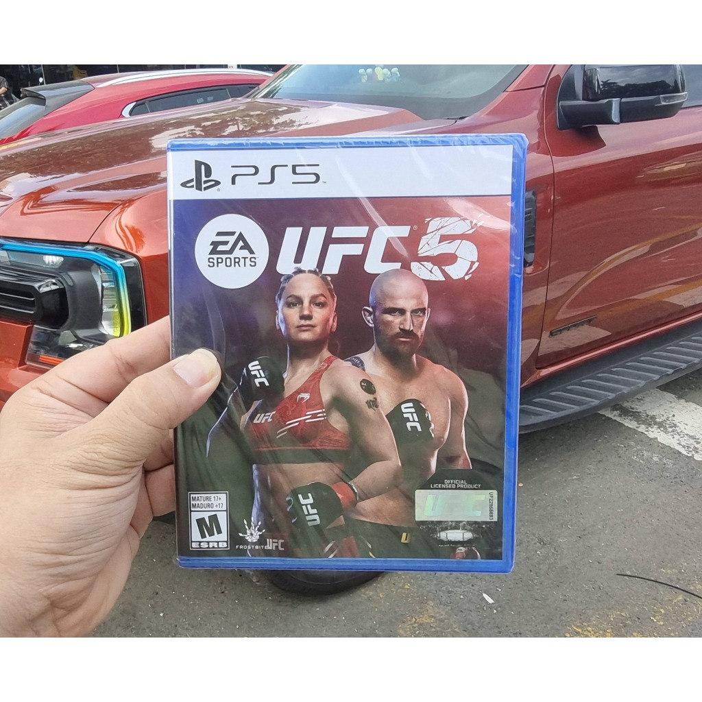 Game UFC5 Ps5 EA SPORTS UFC 5