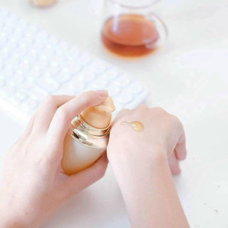 [Hàng Xách Tay ko Tem ] Chai Serum WHOO Bichup Seft-Generating Anti-Aging Essence bnagr 90ml Limeted