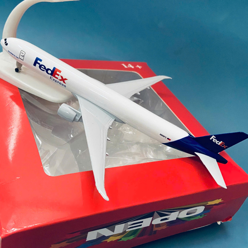 Máy Bay Mô Hình "FedEx Express" hãng vận tải toàn cầu MD-11 FEDEX Hợp Kim Cao Cấp