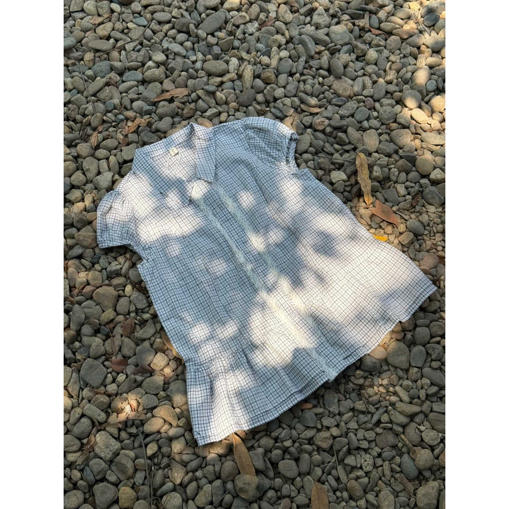 (ẢNH OLDSCHOOL) Áo sơ mi viền ren nhún tay hến dáng peplum Hichi Top.