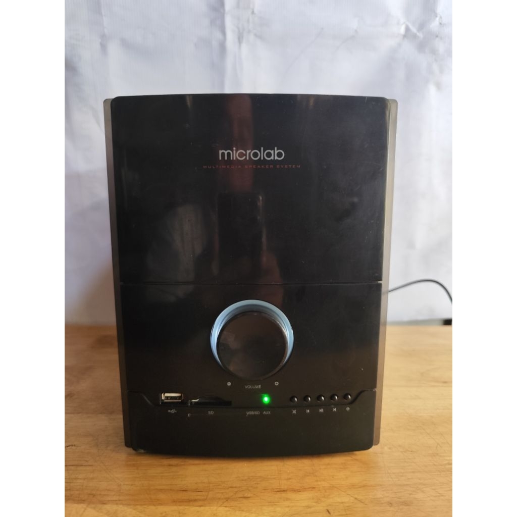 Loa sub microlab M 500U..2.1