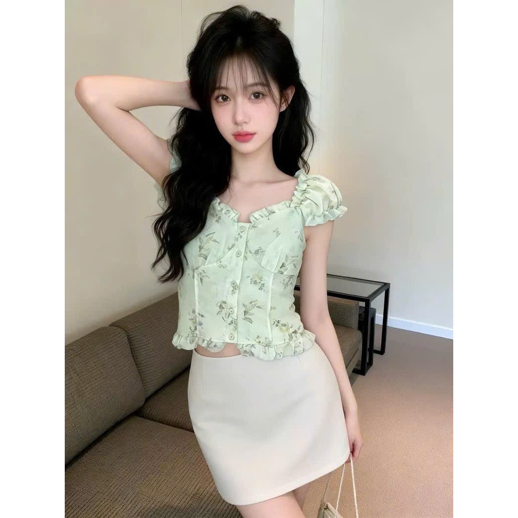 Áo trễ vai tay phồng họa tiết hoa ngọt ngào, phong cách mùa hè mới, thanh lịch và trẻ trung, thiết k
