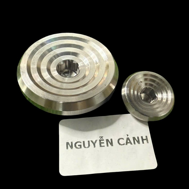 2 ốc mâm lửa Sirius Wave Dream inox 304 Mẫu Xoáy