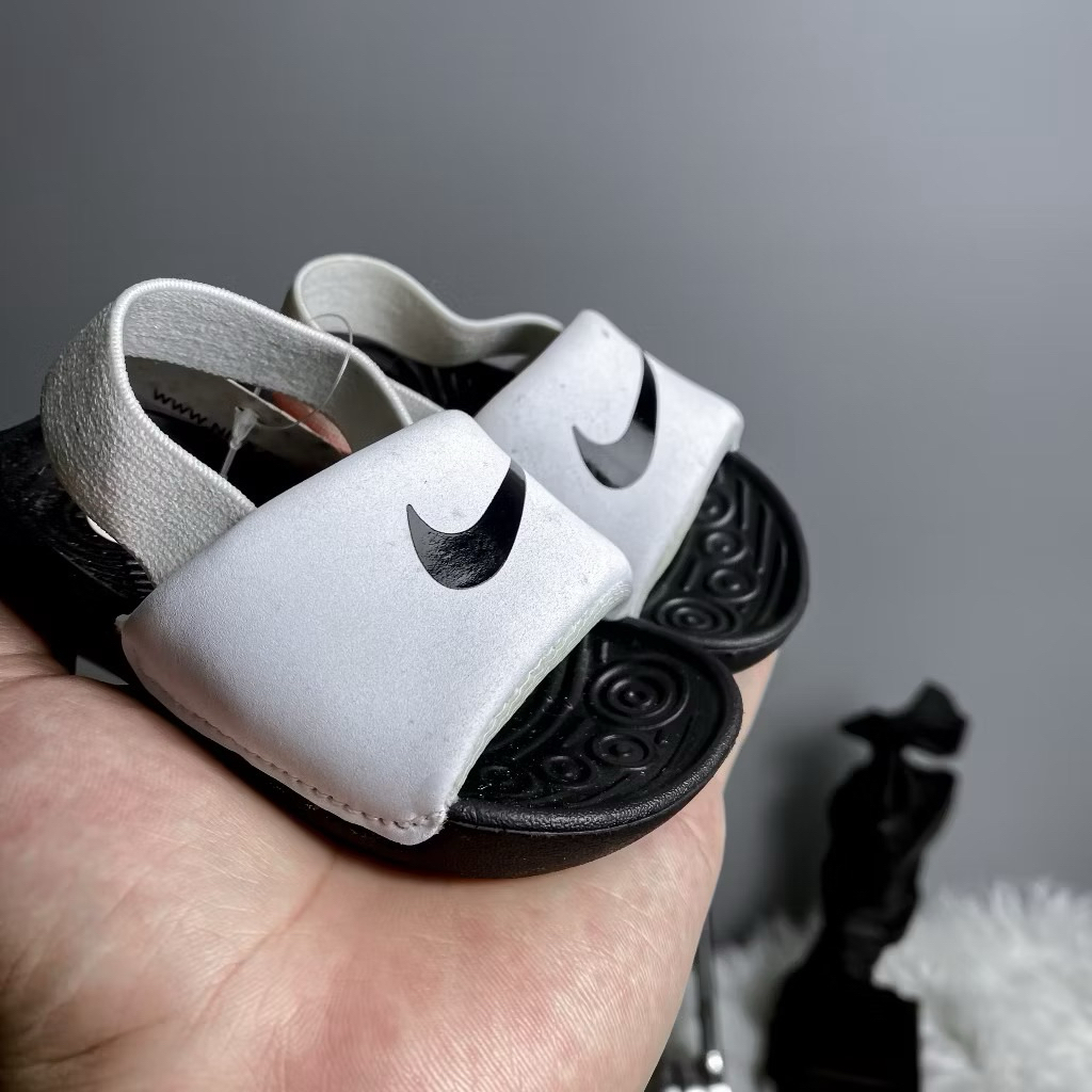 Thanh lý dép Nike kawa slide authentic cho bé