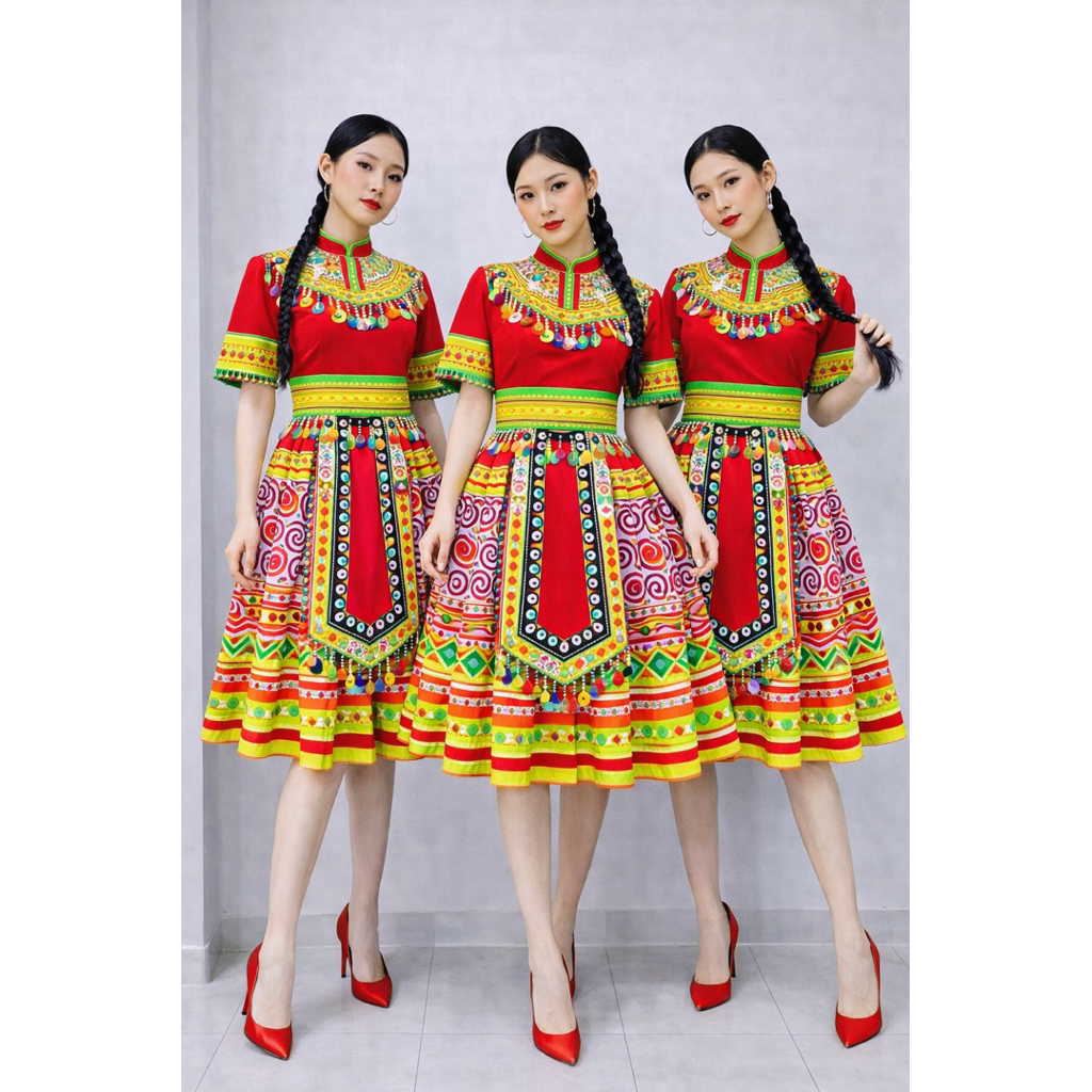 Bộ Trang Phục Thổ Cẩm Nữ H'Mông - H'Mông Nữ 3 - Trang Phục Biểu Diễn Xuân Hằng