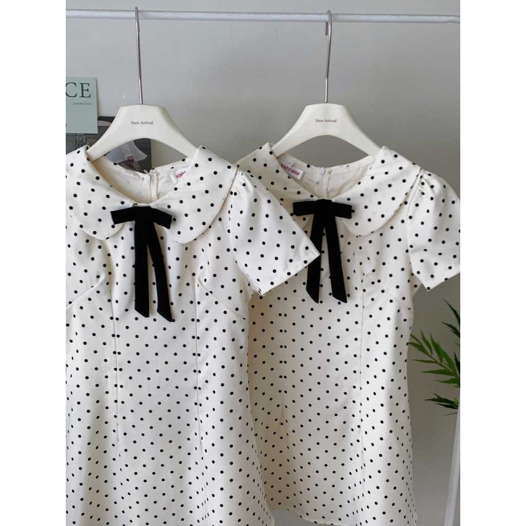 (Hàng Shop): Váy Chấm Bi Cổ Sen Tay Cộc Đính Nơ Đen Chiết Eo Dáng Xoè 2 From Ngắn Dài-Ảnh Thật Lollaye | BigBuy360 - bigbuy360.vn