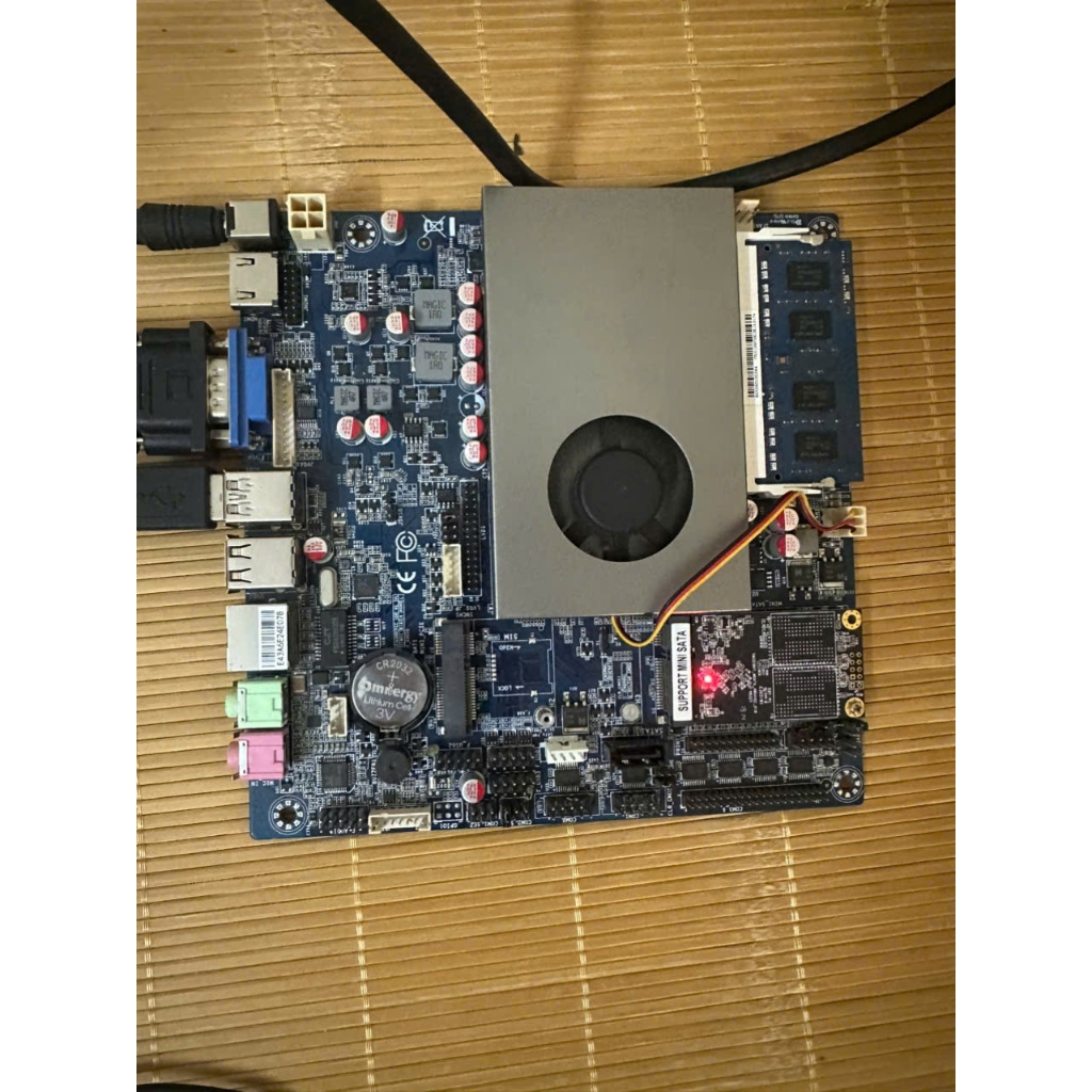 Bán main công nghiệp ITX i3-3110M 17x17cm