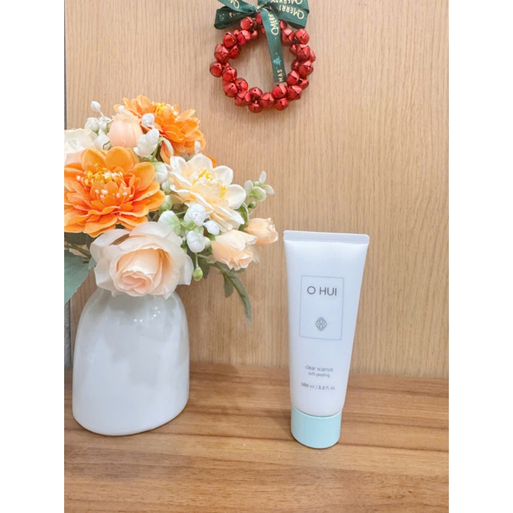 Tẩy da chết Ohui clear science soft peeling 150ml