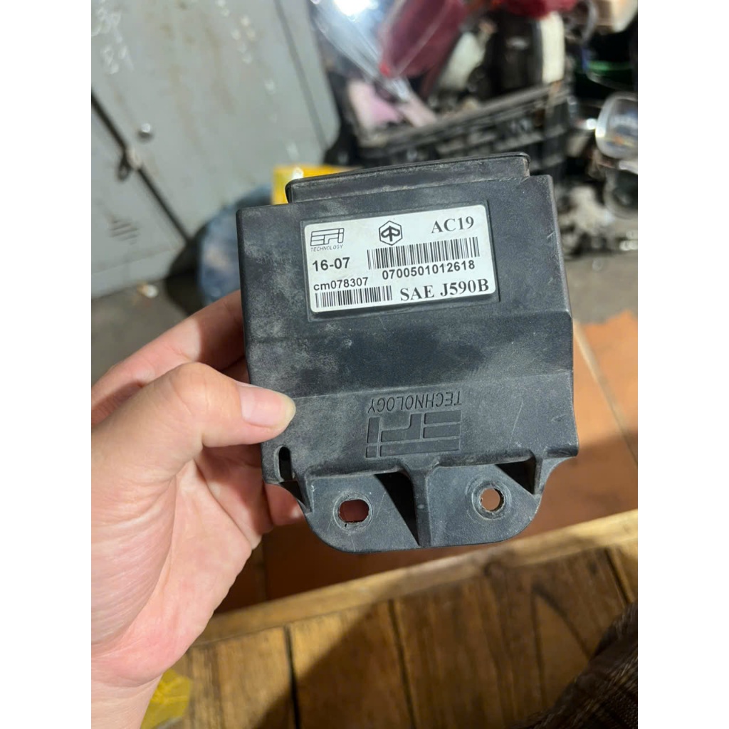 Cục IC mở tua- IC điện, hàng zin tháo xe piaggio vespa k từ AC19