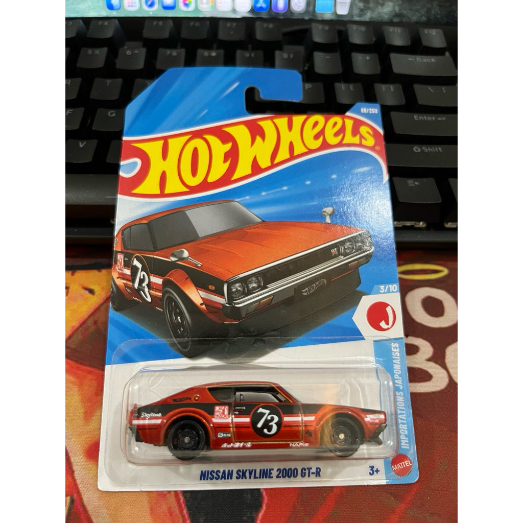 Xe mô hình Hot Wheels Nissan Skyline 2000 Gtr