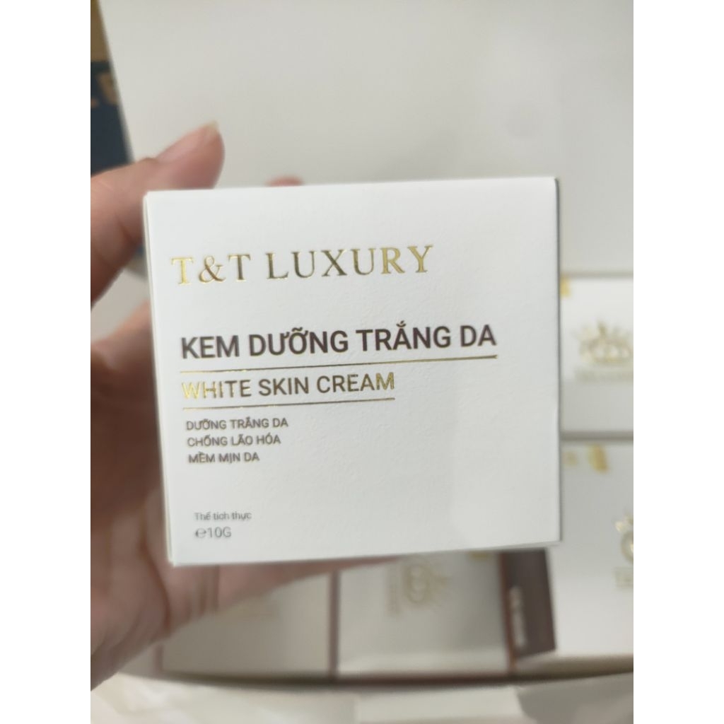 kem dưỡng trắng da t&t Luxury 10g