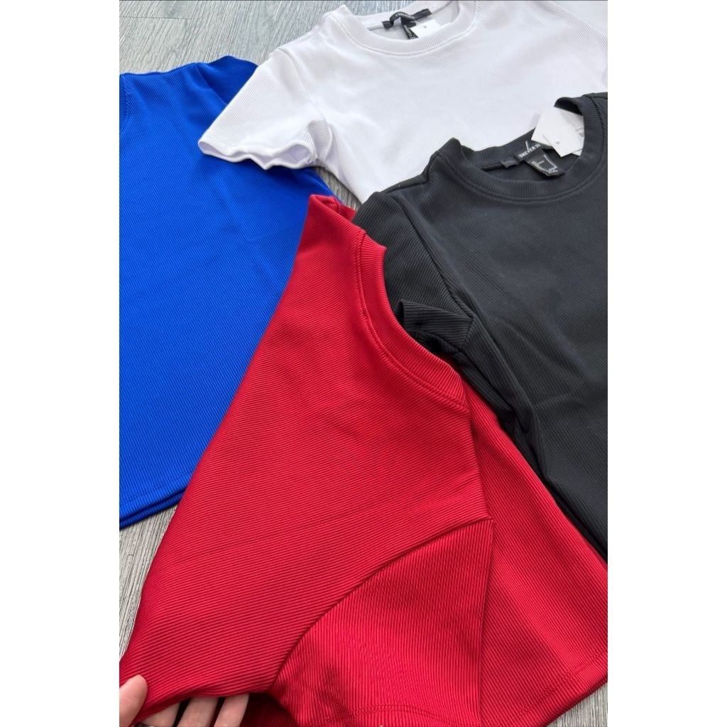 Áo thun croptop trơn - a47