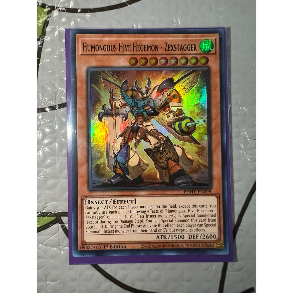 Thẻ bài Humongous hive hegemon zexstagger