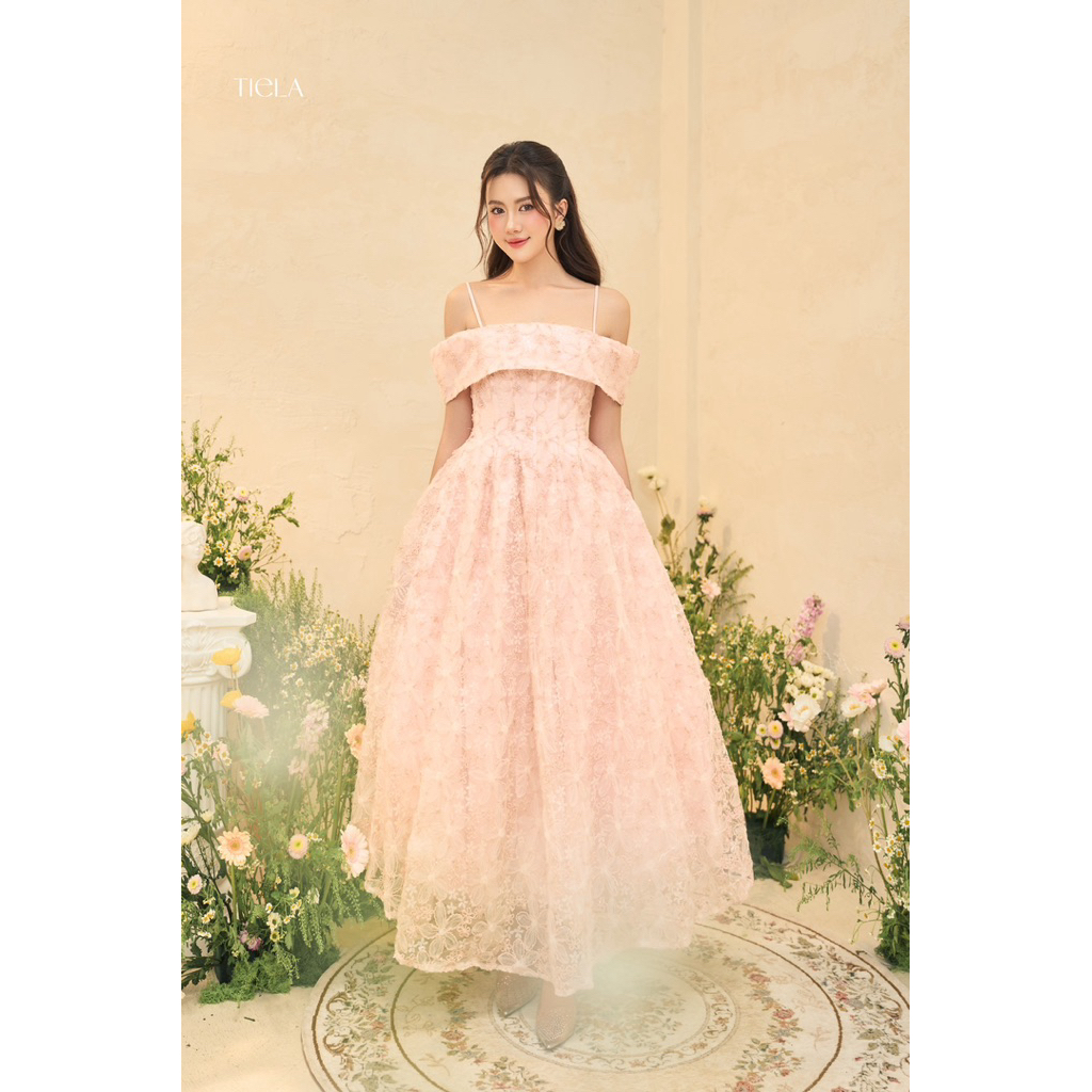 thanh lý đầm tiela size M