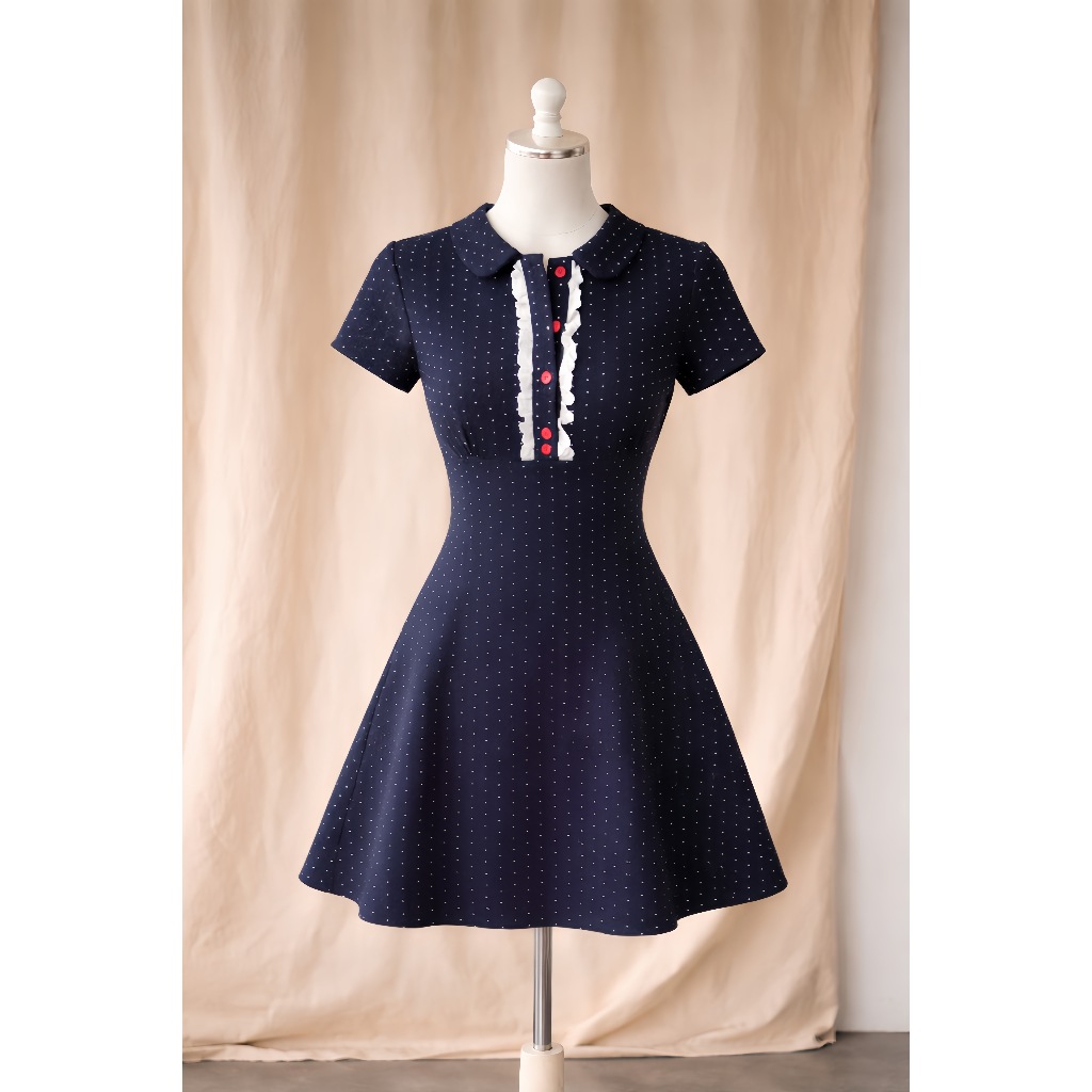 Lily.clothes- (Sẵn) Kayce Dress- Váy sơ mi nữ cộc tay chấm bi dáng ngắn cổ phối ren cúc đỏ kèm quần bảo hộ (V39) | BigBuy360 - bigbuy360.vn