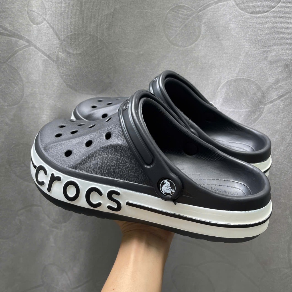 [HÀNG LOẠI 1] Dép Crocs Baya Clog viền sơn màu đen – basic mà vẫn cực ngầu