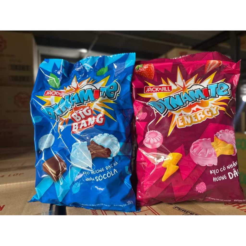Kẹo Dynamite nhân socola/ dâu gói 308g