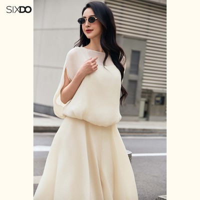 Áo nữ kem cổ tròn ngắn tay voan tơ SIXDO (Cream Graphic Organza Blouse)