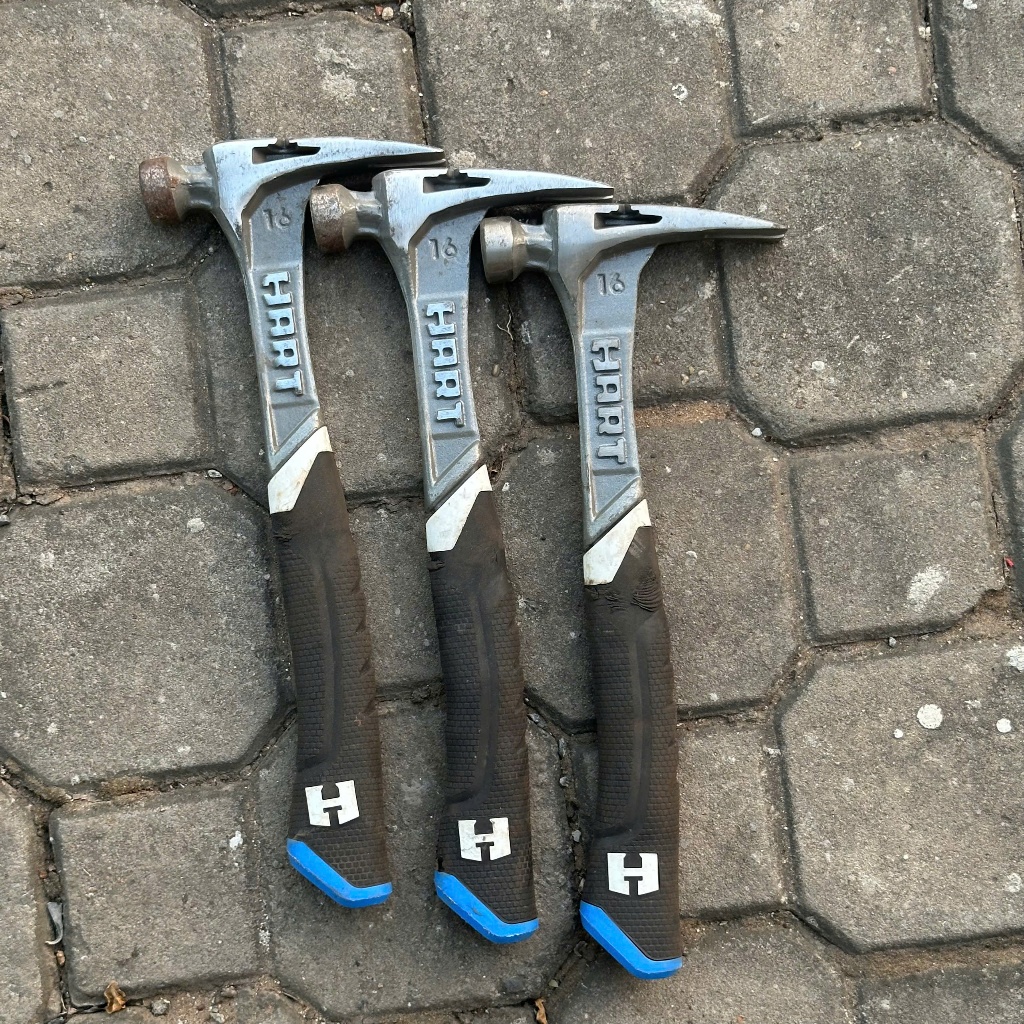 Búa đinh Hart cán sắt chính hãng 16 oz.