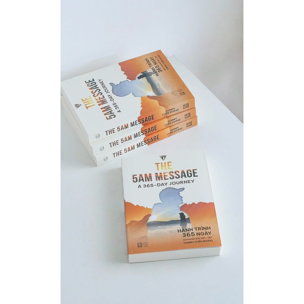 SÁCH- [Sách song ngữ Anh - Việt] The 5AM Message, A 365-Day Journey - Hành trình 365 ngày
