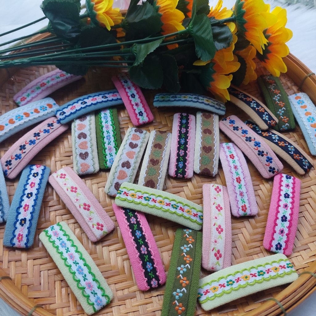 Kẹp tóc handmade mix ruy băng