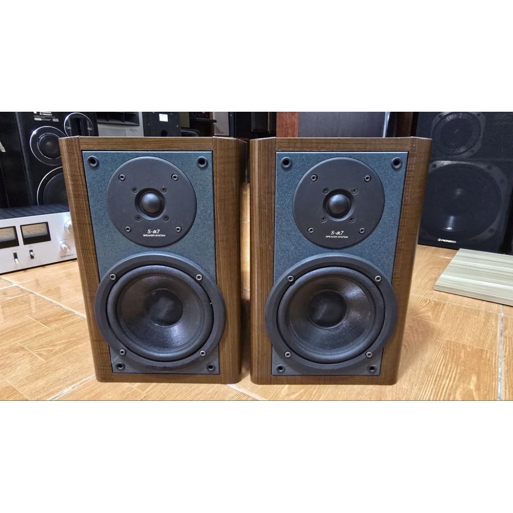 Loa Sansui Alpha 7 zin nguyên bản