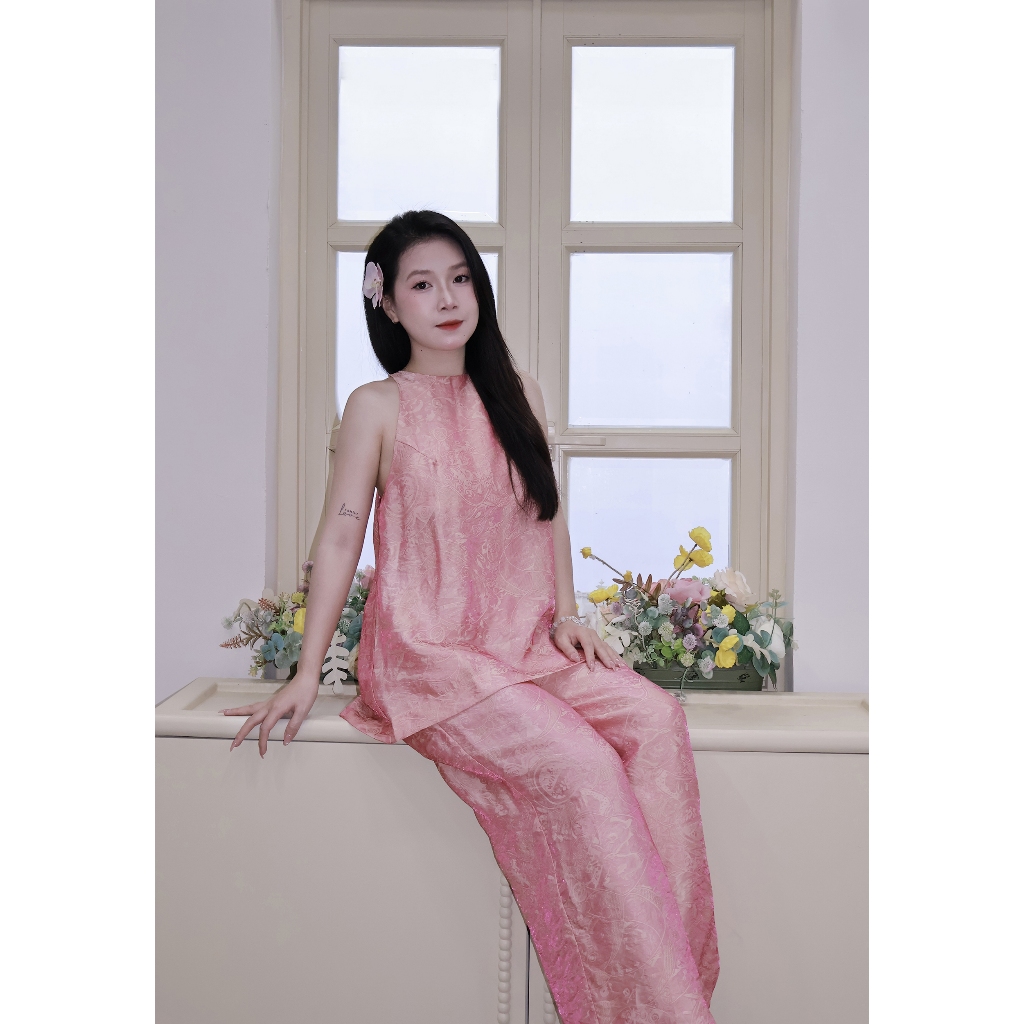 LYC FASHION - Thanh Chi Set Yếm Kèm Quần Ống Rộng | BigBuy360 - bigbuy360.vn