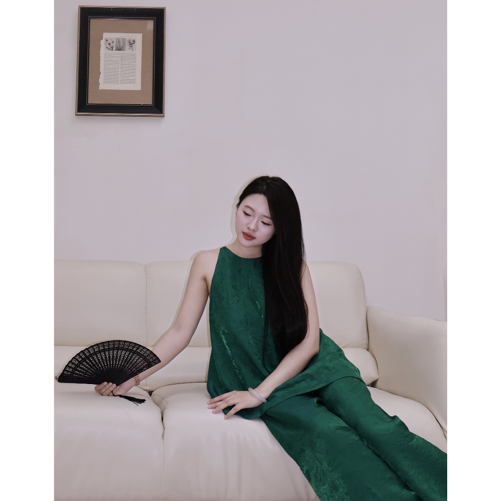 LYC FASHION - Thanh Chi Set Yếm Kèm Quần Ống Rộng | BigBuy360 - bigbuy360.vn