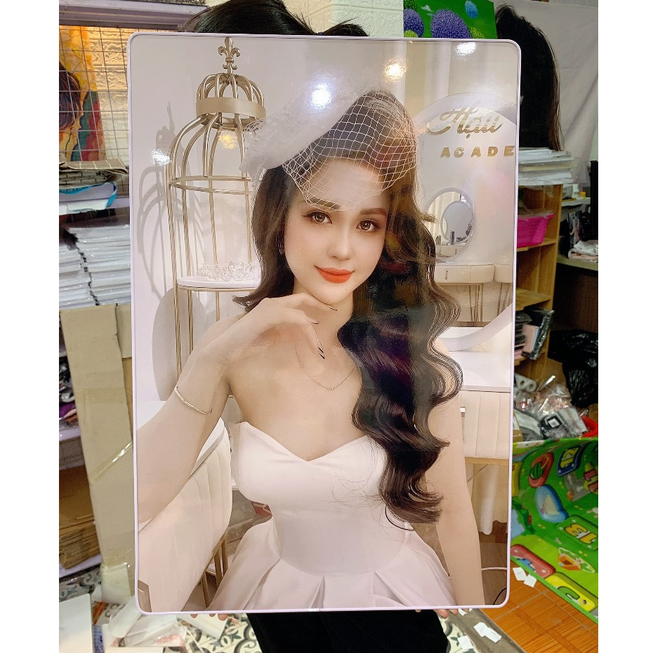 Khung Ảnh Tráng Gương 4K HD In Theo Yêu Cầu Treo Tường Bo Viền 40x60 ,50x75 ,60x90