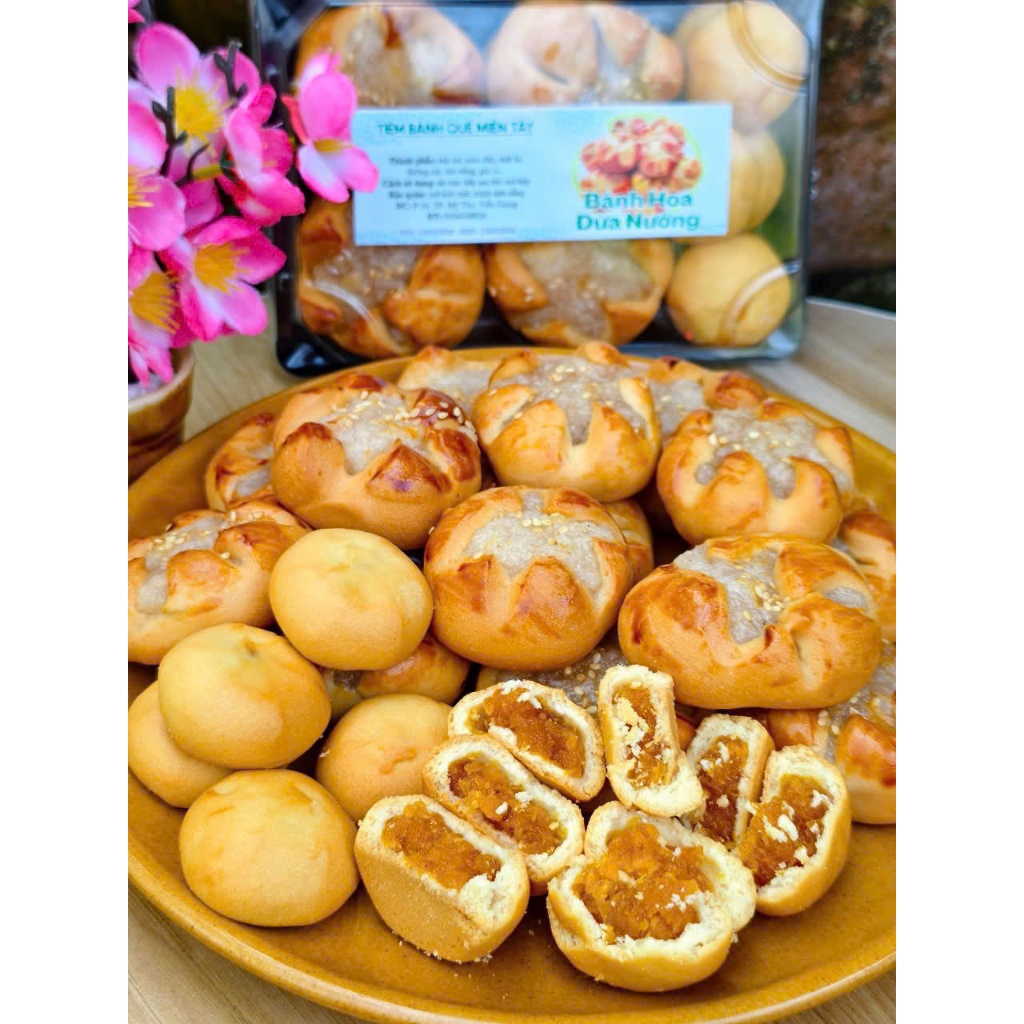 14 Cái Bánh nướng nhân dừa mix nhân khóm (8 Nhân Dừa, 6 Nhân Khóm)