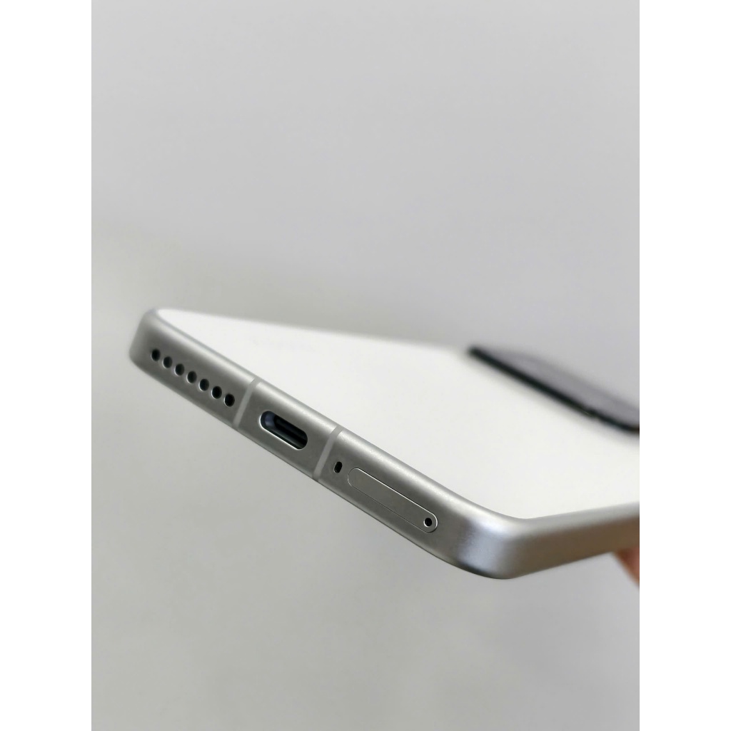Điện thoại Xiaomi 15 Likenew Fullbox ROM QT , Snapdragon 8 Elite, Bảo hành 12 tháng, hỗ trợ lỗi 1 đổi 1 trong 30 ngày. | BigBuy360 - bigbuy360.vn