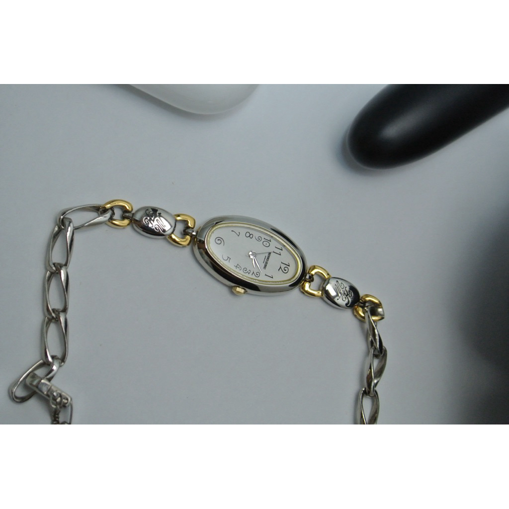 <30>[Si Nhật] Đồng hồ nữ MICHIKO LONDON dáng lắc tay sang trọng - Mặt Oval - Độ mới cao