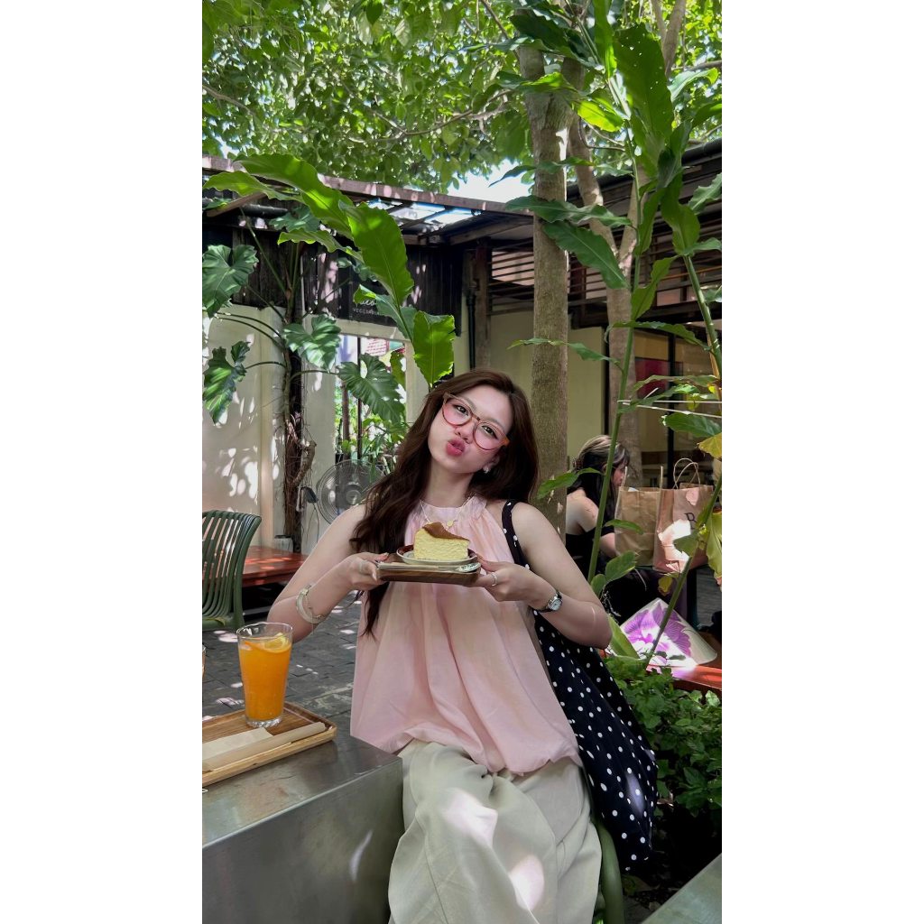 (Hàng L1, Sẵn) Áo yếm dáng bí phồng, tơ gió nhăn mỏng mùa hè Suzy Top. | BigBuy360 - bigbuy360.vn